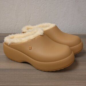 Melissa Free Clog Fluffy Platform